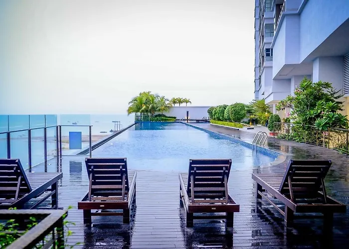 Cozy Malacca Strait Studio@Highest View 180°马六甲景色