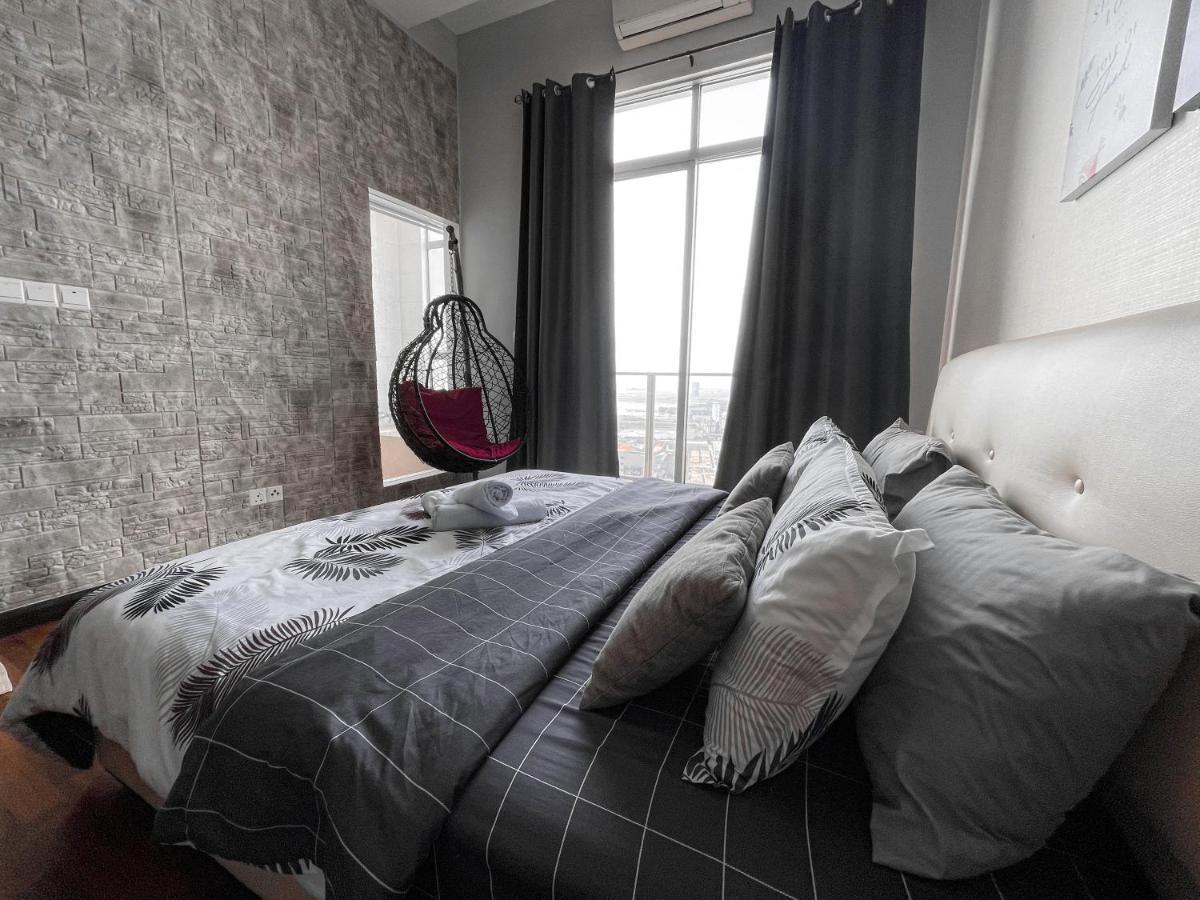 Cozy Strait Studio@highest View 180°马六甲景色 Malacca