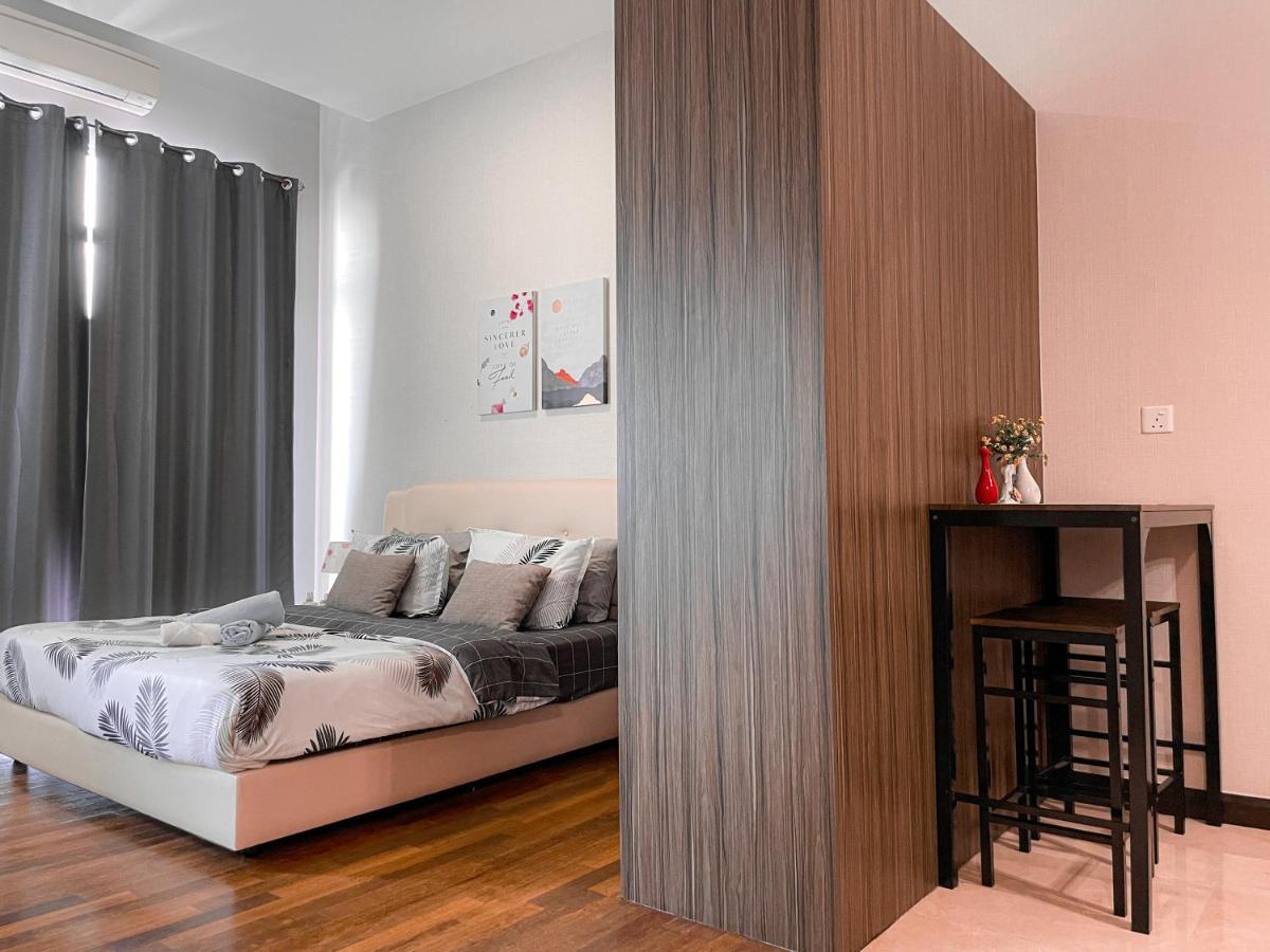 Cozy Strait Studio@highest View 180°马六甲景色 Malacca